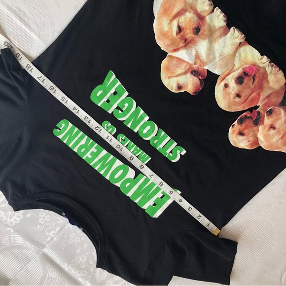 Zara Women’s Size S Black T-Shirt Short Sleeves Empowering Makes Us Stronger Tee - Picture 11 of 16